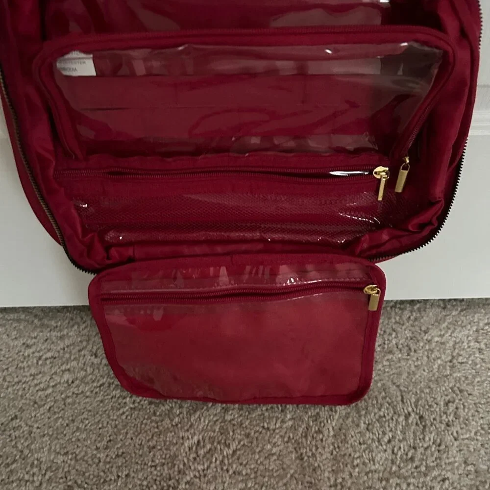 Joy Clean And Chic Expandable Toiletry Case Lipstick Red NWT